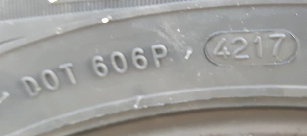 dot1.jpg.78a7c5793284106fdba739f85213a53b.jpg