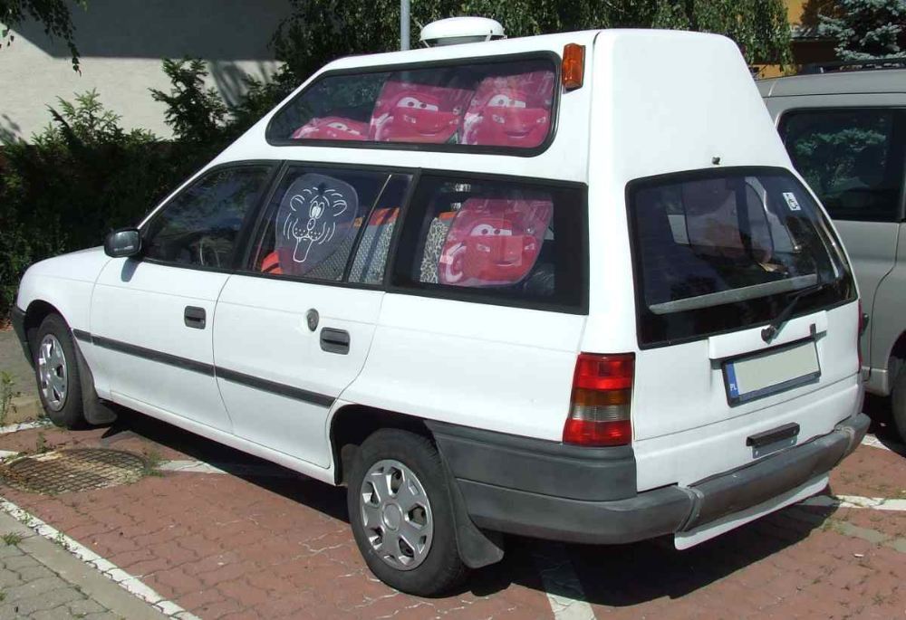 Astra.jpg.582018da06dadf294154a9dca193bf15.jpg