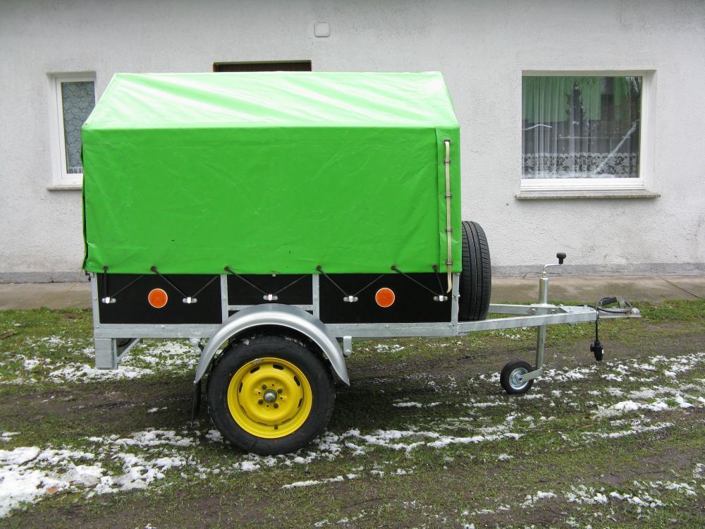 Przyczepa.JPG.18379458ed7ba25d964b619bfbe1f2c4.JPG