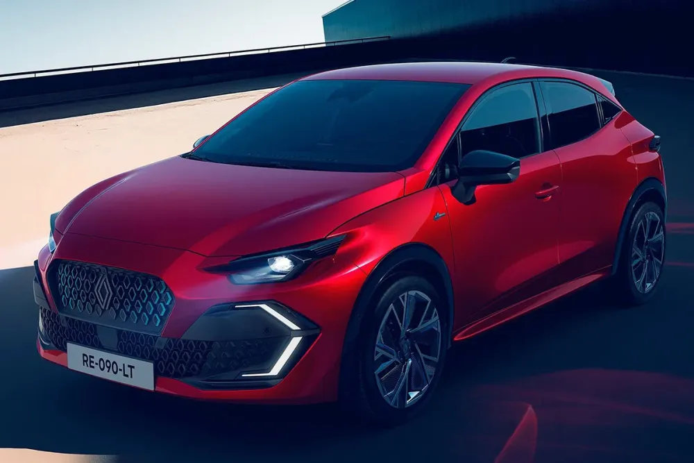 renault-clio-68f15aafc942b.webp.209f41c67bbeb7310ca0332e6939fe16.webp